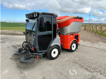 Road sweeper HAKO