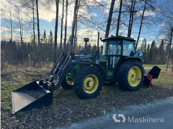 Farm tractor JOHN DEERE 40 Series