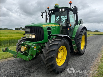 Farm tractor JOHN DEERE 6930