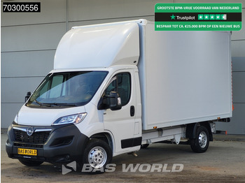 Closed box van OPEL