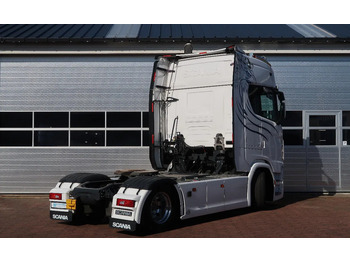 Tractor unit Scania 540S NGS FULL AIR/ RETARDER/ ALCOA/ LEATHER/ 2X TANK/ PARK AIRCO: picture 4 Tractor unit Scania 540S NGS FULL AIR/ RETARDER/ ALCOA/ LEATHER/ 2X TANK/ PARK AIRCO: picture 4