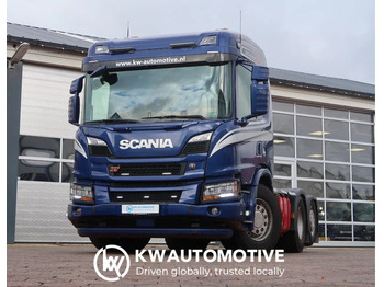Tractor unit SCANIA P
