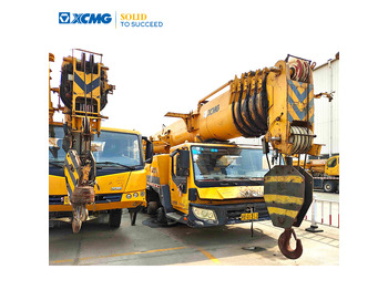 Mobile crane XCMG
