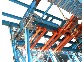 Leasing of XCMG electric double-girder suspension rail-crossing crane XCMG electric double-girder suspension rail-crossing crane: picture 2