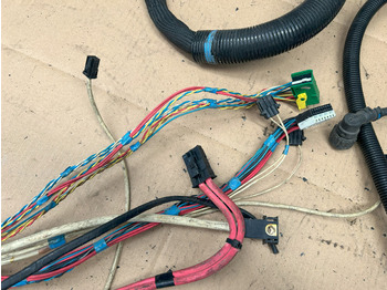 Cables/ Wire harness DAF XF 106 J3C ENGINE WIRING HARNESS: picture 5