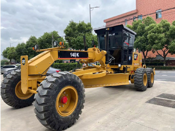Grader CATERPILLAR 140H