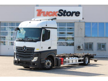 Container transporter/ Swap body truck MERCEDES-BENZ Actros 1845
