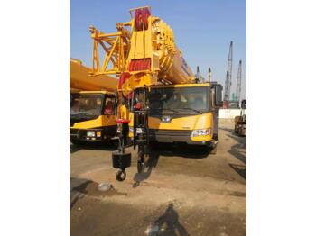 Mobile crane XCMG QY70K