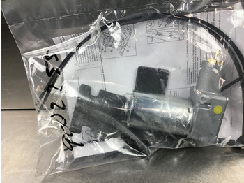 AC compressor LIEBHERR