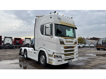 Tractor unit SCANIA R 560