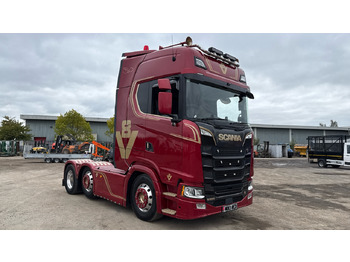 Tractor unit SCANIA S 650 V8