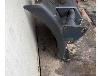 Fender for Truck IVECO Stralis 450 Kotflügel vorne rechts 41299389 / 41299388: picture 5