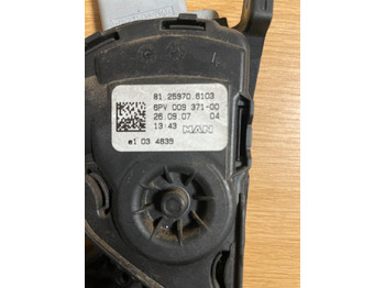 Pedal for Truck MAN TGX Gaspedal 81.259706103: picture 2 Pedal for Truck MAN TGX Gaspedal 81.259706103: picture 2