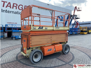 Scissor lift JLG