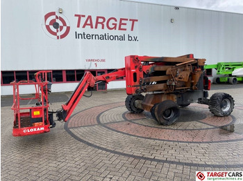 Articulated boom lift JLG