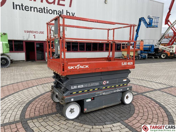 Scissor lift SKYJACK