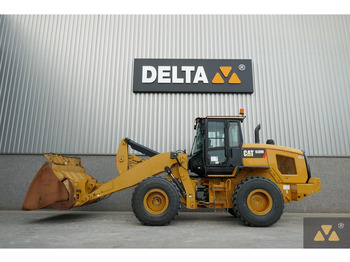 Wheel loader CATERPILLAR 930M