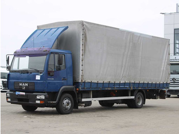 Curtain side truck MAN