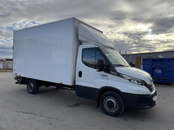 Closed box van IVECO Daily 35s14