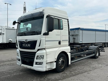 Container transporter/ Swap body truck MAN TGX 18.460