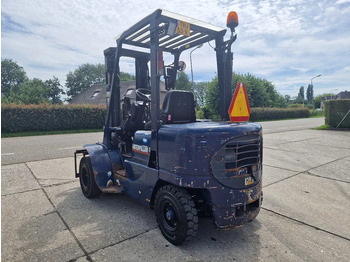 Diesel forklift Caterpillar DP25K met breed vorkenbord: picture 3