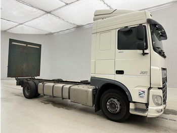 Cab chassis truck DAF XF 460 Space Cab: picture 3