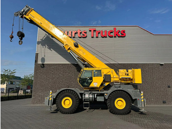 Rough terrain crane GROVE