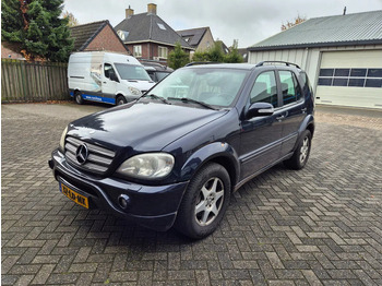 Car MERCEDES-BENZ