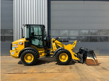 Wheel loader Caterpillar 908M: picture 5