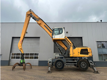 Material handler LIEBHERR