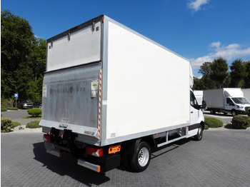 Closed box van MERCEDES SPRINTER 514 BOX LIFT 8 PALLETS CRUISE CONTROL TWIN WHEELS AIR CONDITIONING  140HP: picture 3