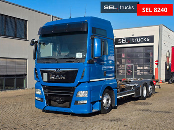 Container transporter/ Swap body truck MAN TGX 24.460