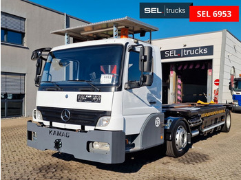 Container transporter/ Swap body truck MERCEDES-BENZ