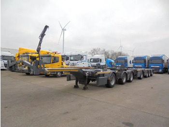 Container transporter/ Swap body semi-trailer D-TEC