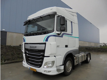 Tractor unit DAF XF 440