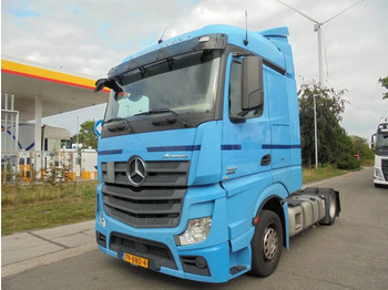 Tractor unit MERCEDES-BENZ Actros 1842
