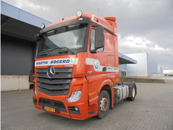 Tractor unit MERCEDES-BENZ Actros 1842