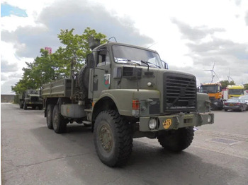 Dropside/ Flatbed truck, Crane truck Volvo N 10 6X6 L + FASSI 3X IN STOCK: picture 3