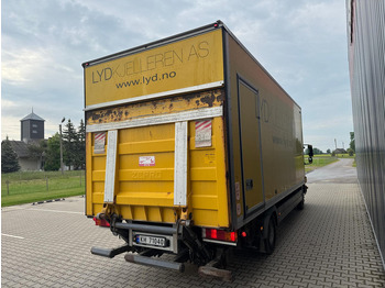 Box truck Mercedes-Benz Atego 1018: picture 3