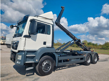 Hook lift truck MAN TGS 26.440