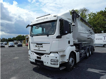 Tanker truck MAN TGS 33.400