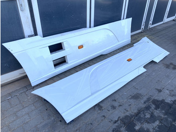Body and exterior for Truck DAF XF106 Sideskirt Set DAF 1903109: picture 3