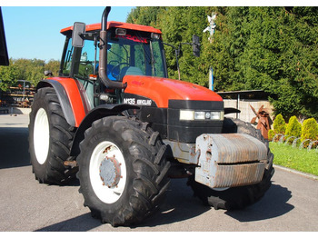 Farm tractor NEW HOLLAND