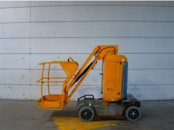 Vertical mast lift HAULOTTE