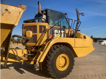 Articulated dump truck CATERPILLAR 730C: picture 5