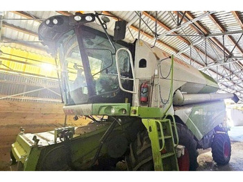 Combine harvester CLAAS Tucano 450