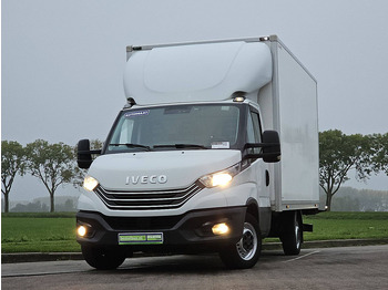 Closed box van IVECO Daily 35s14