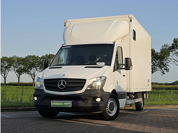 Closed box van MERCEDES-BENZ Sprinter 316