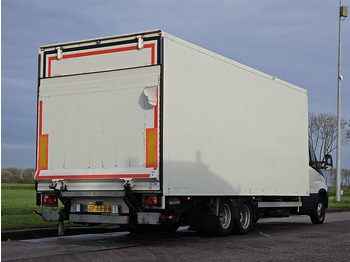 Closed box trailer