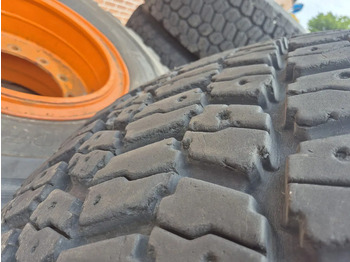 Tire Bridgestone 20.5R25: picture 4